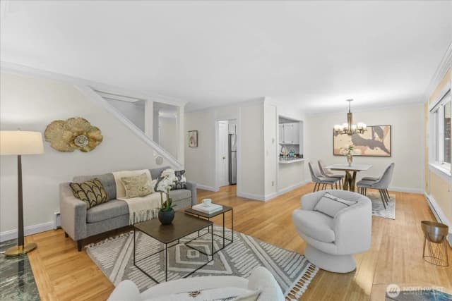 Property photo for 14702 Ne 51st Street #a2, Bellevue photo 5
