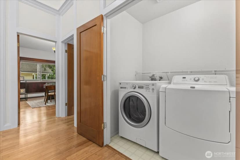 Property photo for 14702 Ne 51st Street #a2, Bellevue photo 29