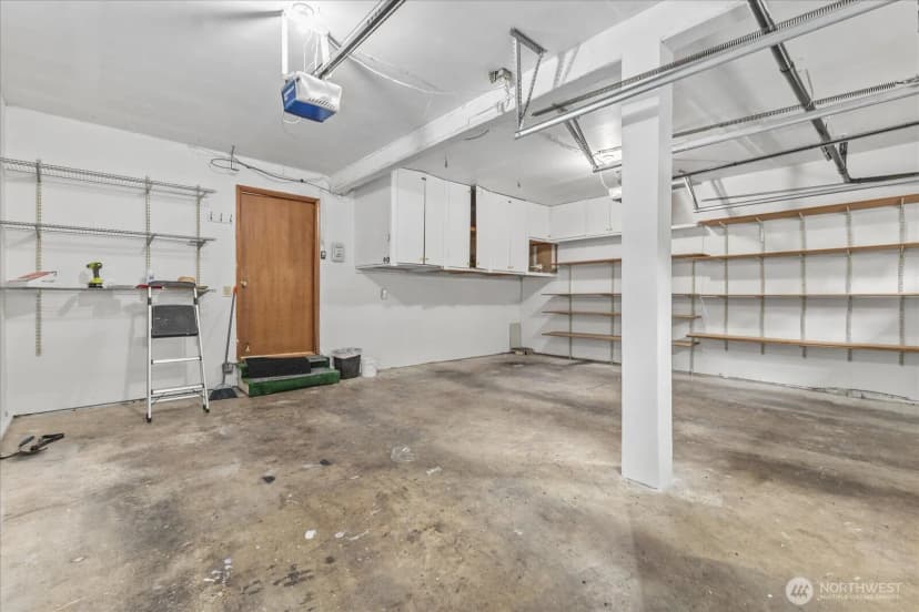 Property photo for 14702 Ne 51st Street #a2, Bellevue photo 13