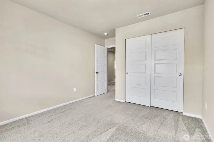 Property photo for 31927 Tolmie Lane, Black Diamond photo 28