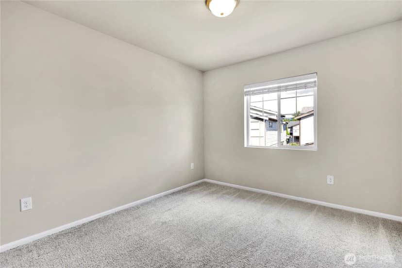 Property photo for 31927 Tolmie Lane, Black Diamond photo 27