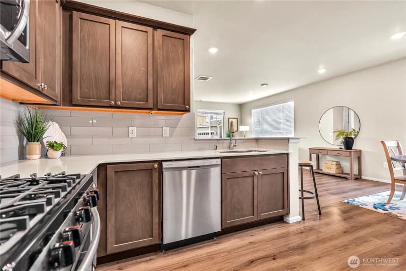 Property photo for 31927 Tolmie Lane, Black Diamond photo 11