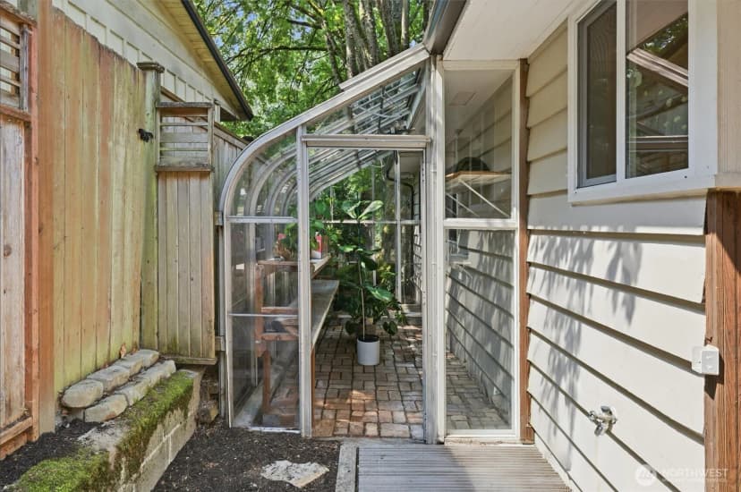 Property photo for 549 Nw 205th Street, Shoreline photo 33
