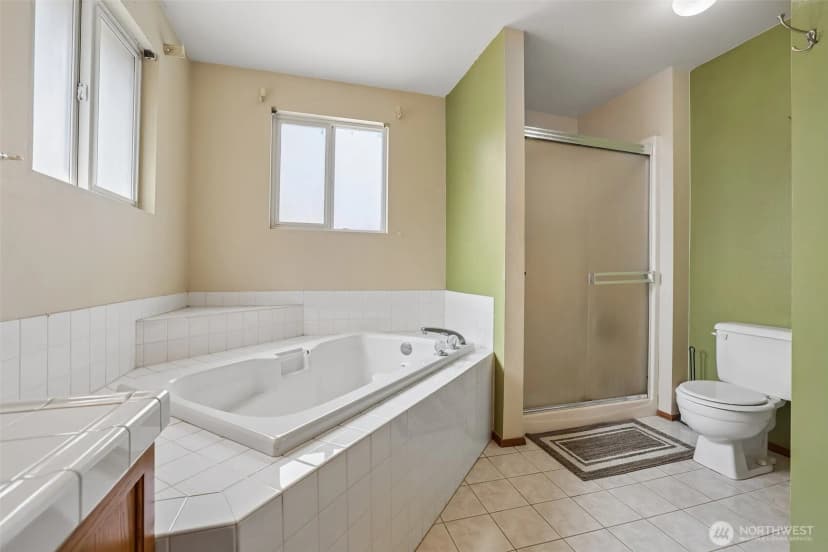 Property photo for 11121 Se 271st Street, Kent photo 24