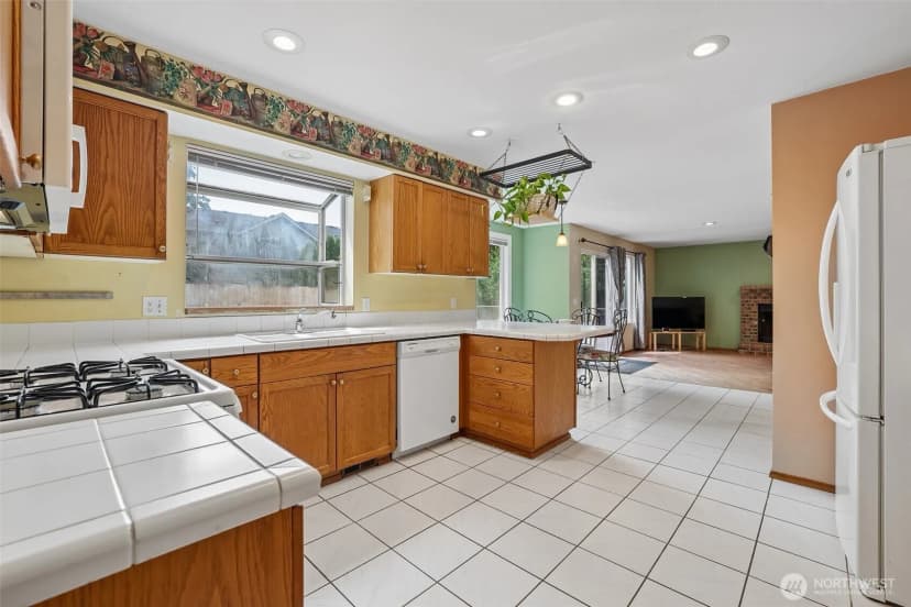 Property photo for 11121 Se 271st Street, Kent photo 13