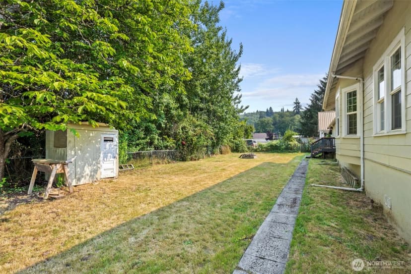 Property photo for 2101 Henkle Street, Raymond photo 20
