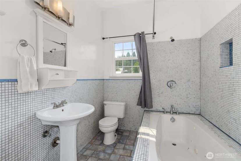 Property photo for 2101 Henkle Street, Raymond photo 14