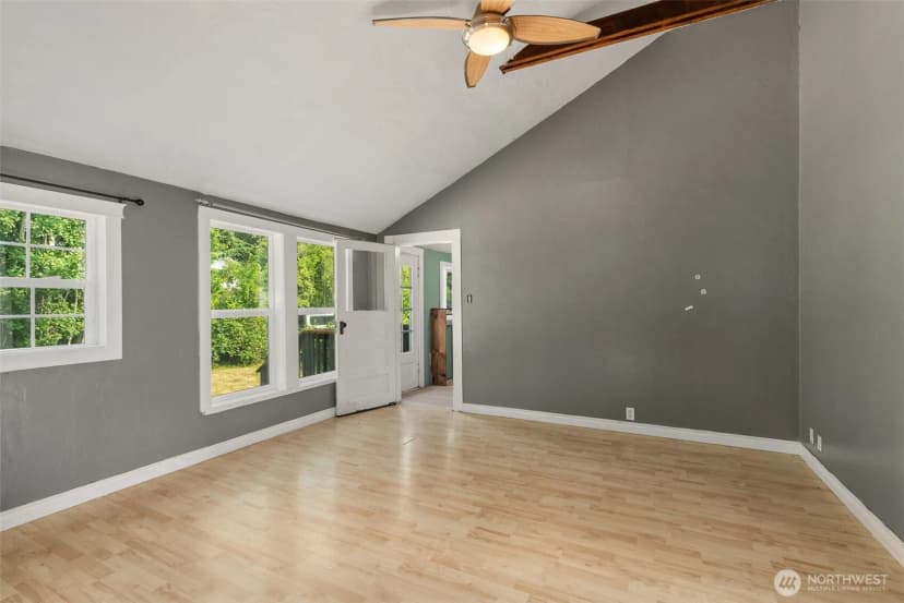 Property photo for 2101 Henkle Street, Raymond photo 16