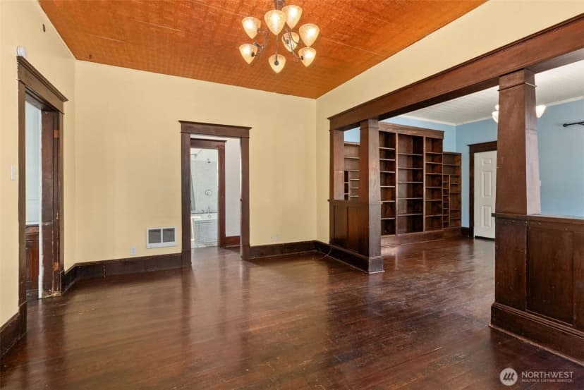 Property photo for 2101 Henkle Street, Raymond photo 9