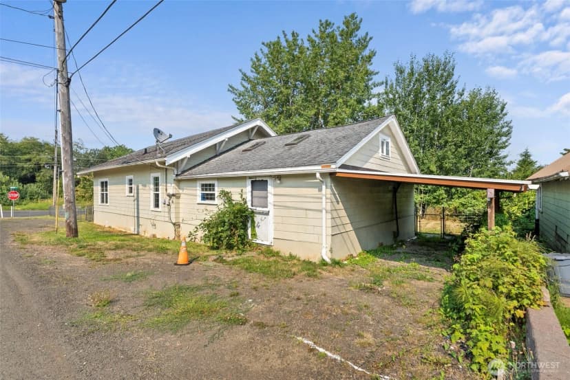 Property photo for 2101 Henkle Street, Raymond photo 23