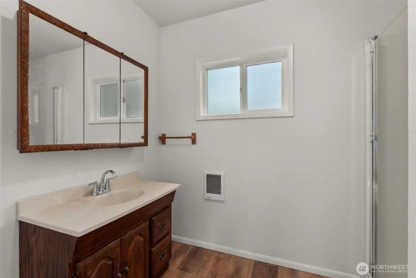 Property photo for 401 B Street, South Bend photo 17