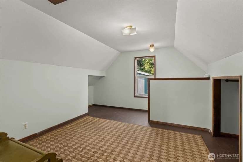 Property photo for 401 B Street, South Bend photo 20