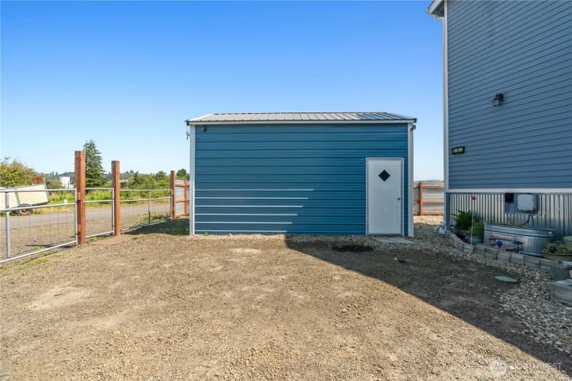 Property photo for 346 Island Lane, Raymond photo 28