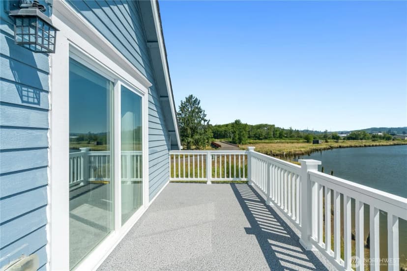 Property photo for 346 Island Lane, Raymond photo 22