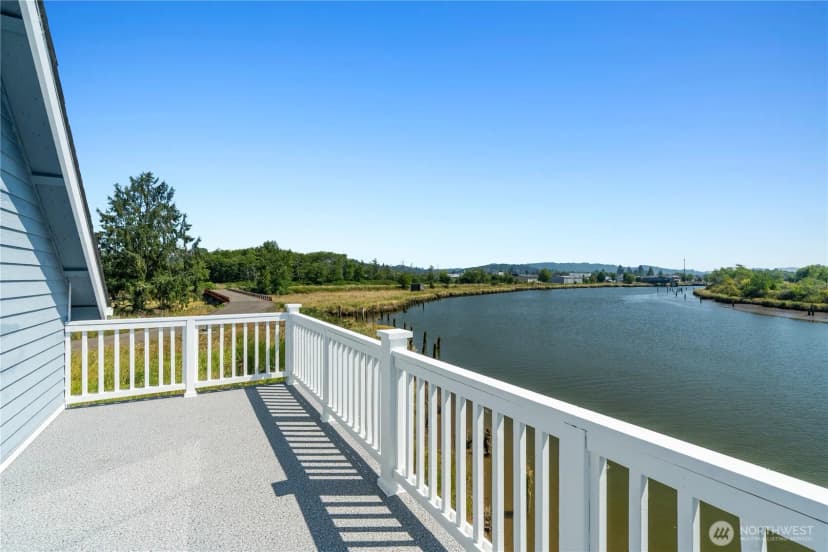 Property photo for 346 Island Lane, Raymond photo 23