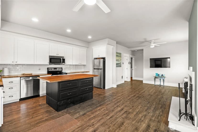 Property photo for 346 Island Lane, Raymond photo 13