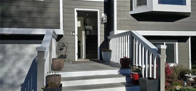 Property photo for 115 E Roberts Place, Sequim photo 2