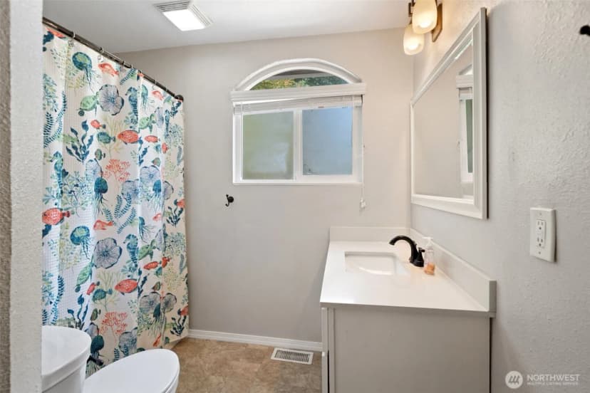 Property photo for 4683 W Sherman Heights Road, Bremerton photo 13