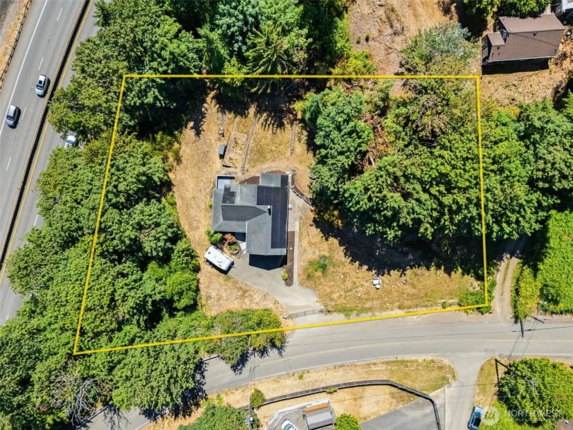 Property photo for 4683 W Sherman Heights Road, Bremerton photo 25