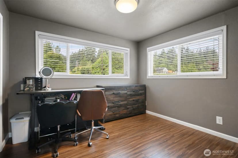 Property photo for 4683 W Sherman Heights Road, Bremerton photo 11