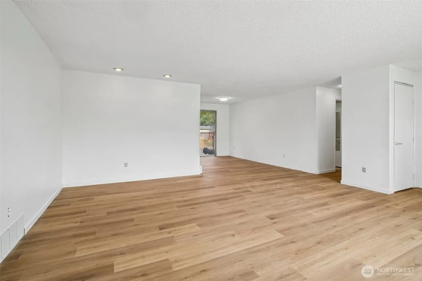Property photo for 17720 Se 261st, Covington photo 27