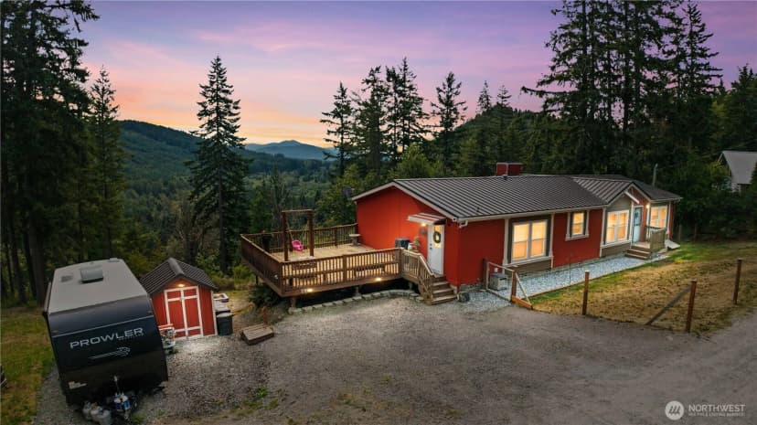 Property photo for 50001 146th Ave E, Eatonville photo 2
