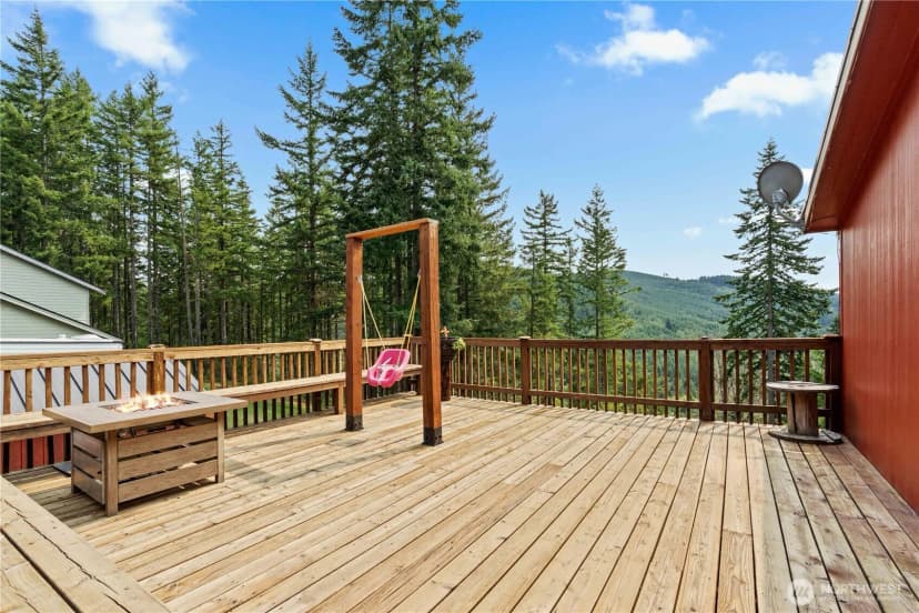Property photo for 50001 146th Ave E, Eatonville photo 3