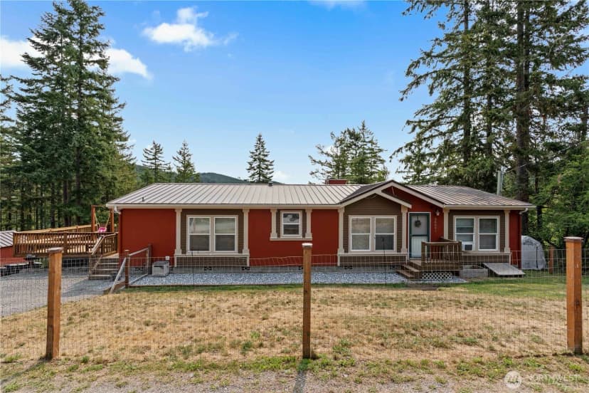 Property photo for 50001 146th Ave E, Eatonville