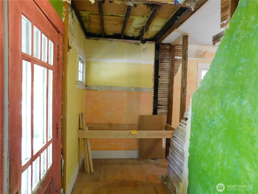 Property photo for 7217 4th Avenue Nw, Seattle photo 12