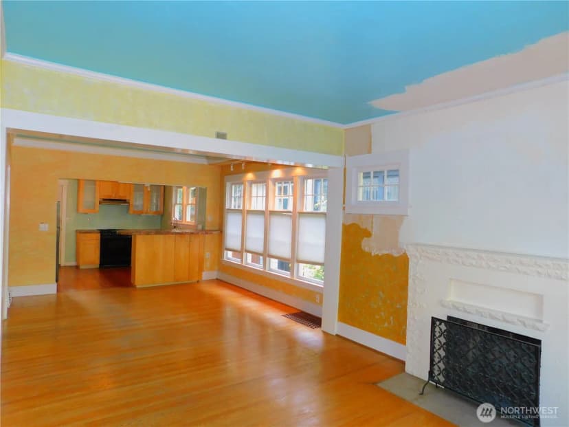 Property photo for 7217 4th Avenue Nw, Seattle photo 2