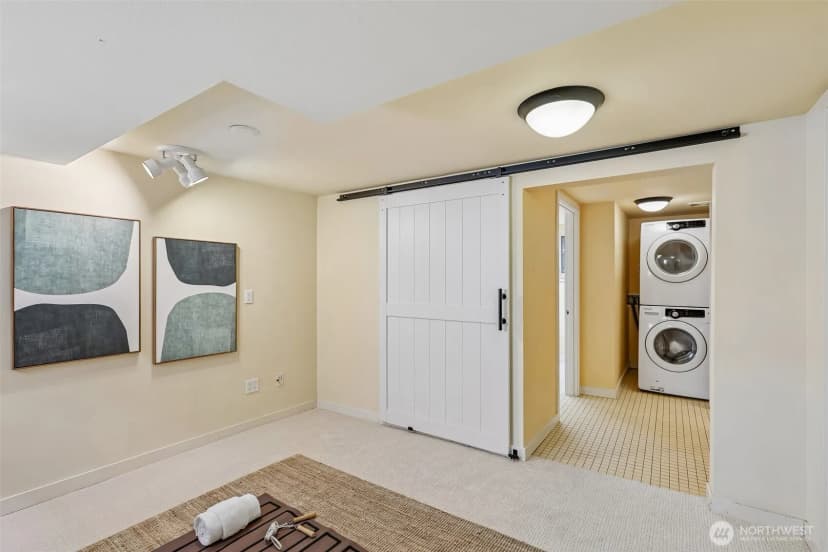 Property photo for 5248 17th Avenue Ne, Seattle photo 29