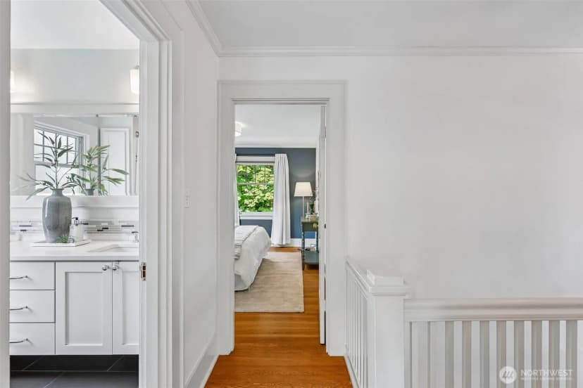 Property photo for 5248 17th Avenue Ne, Seattle photo 16