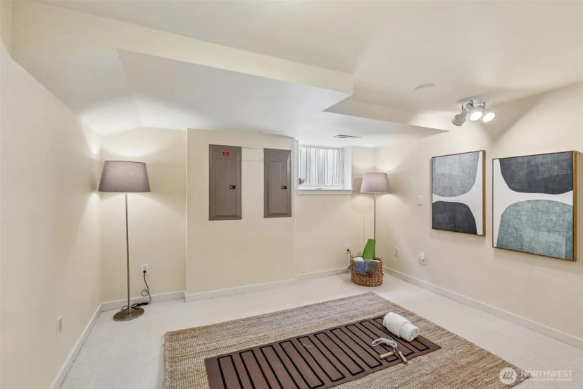 Property photo for 5248 17th Avenue Ne, Seattle photo 28