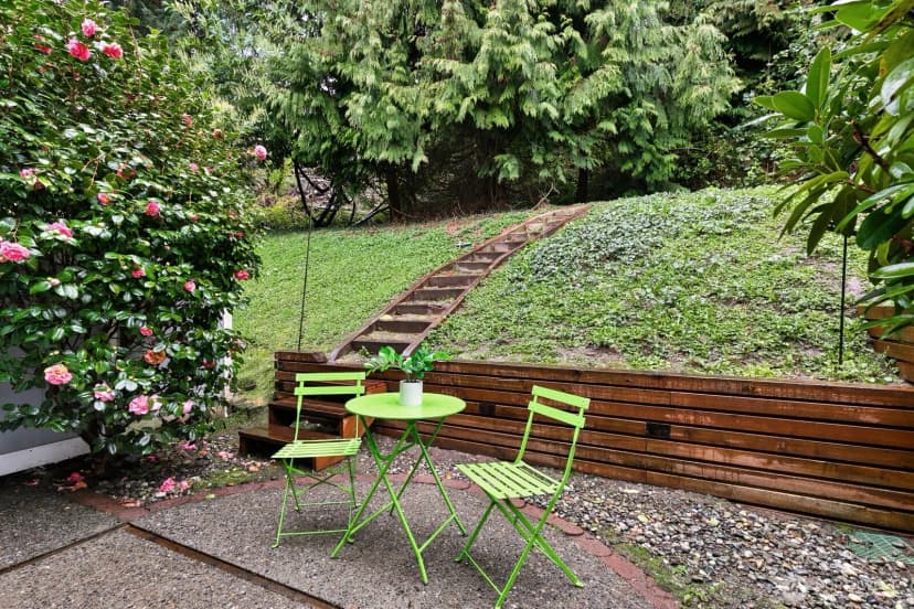 Property photo for 3835 25th Avenue W, Seattle photo 11