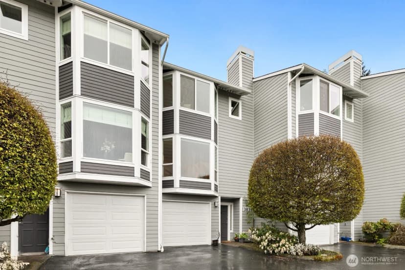 Property photo for 3835 25th Avenue W, Seattle