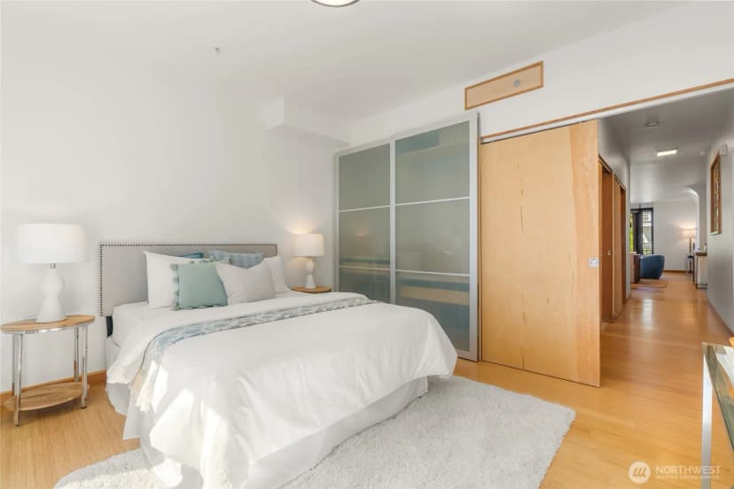 Property photo for 1122 Broadway E #301, Seattle photo 16