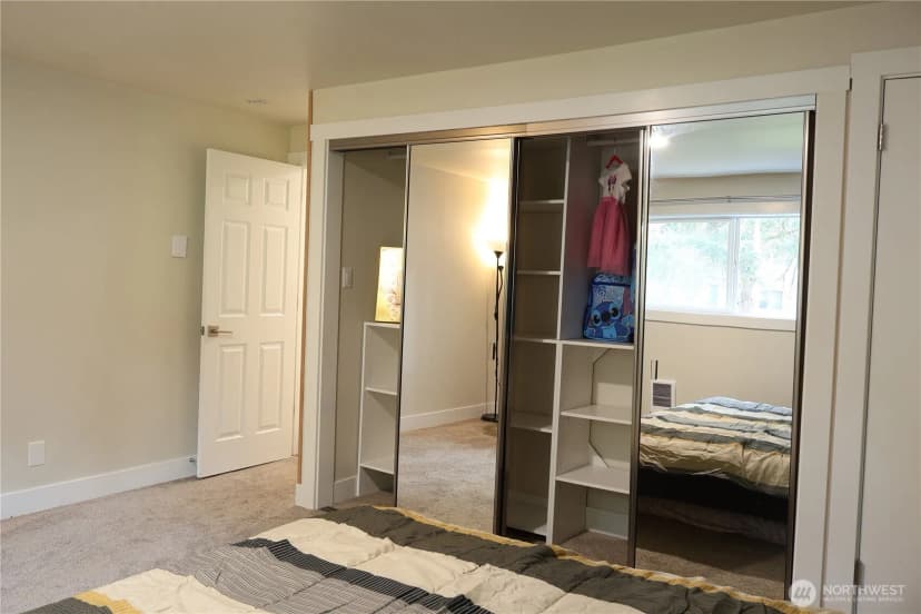 Property photo for 14517 Ne 40th Street #f103, Bellevue photo 27