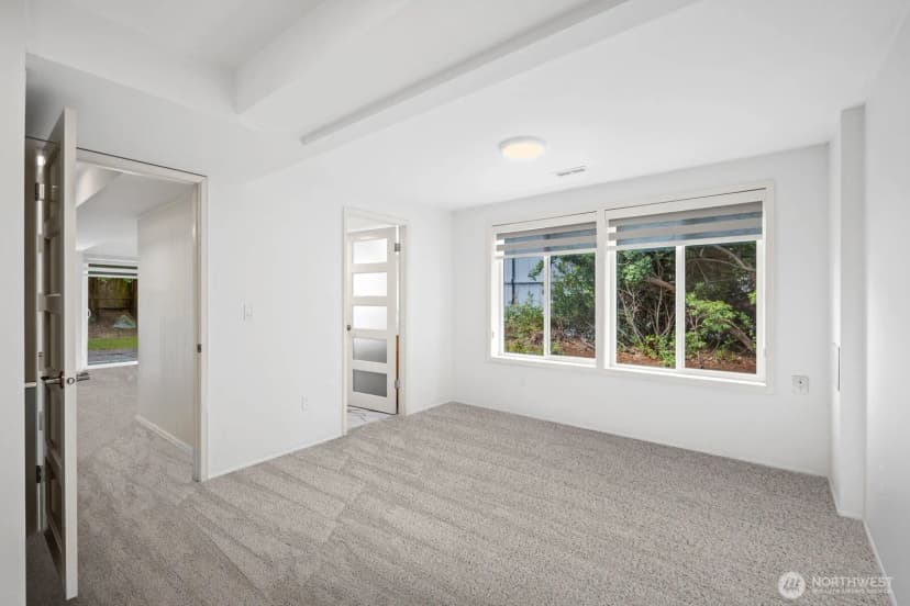 Property photo for 14115 Se 45th Street, Bellevue photo 29