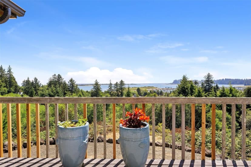 Property photo for 508 Mary Ann, Ilwaco photo 5