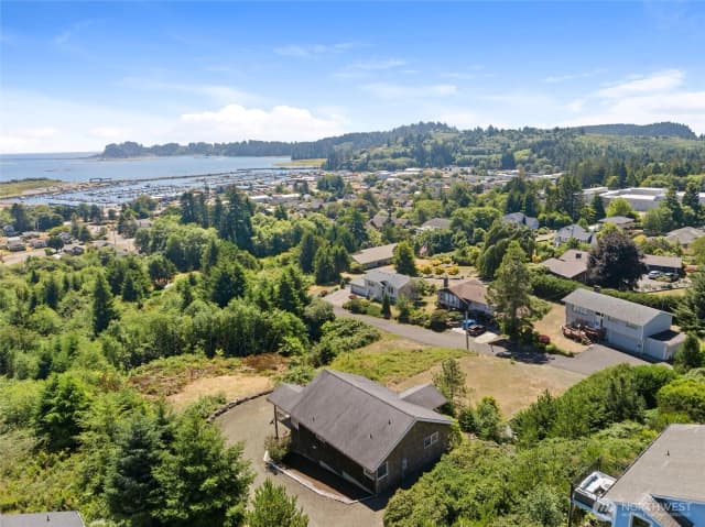 Property photo for 508 Mary Ann, Ilwaco photo 3