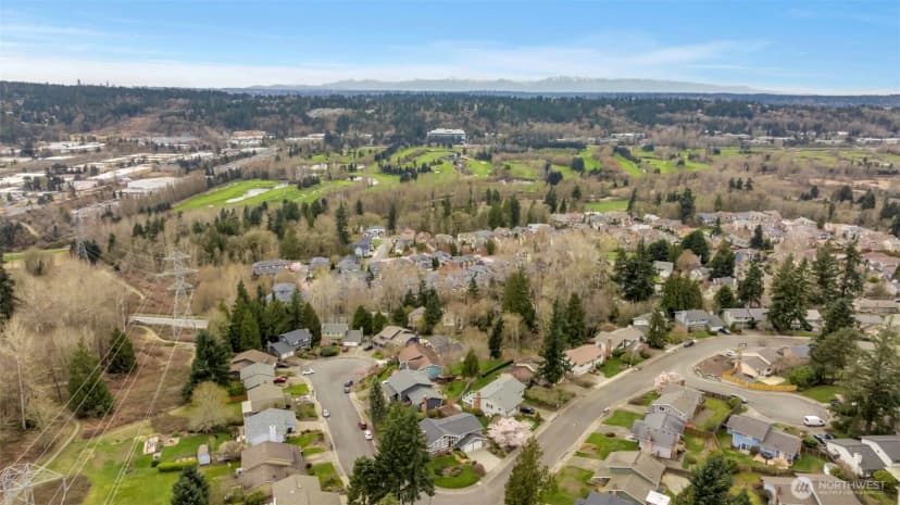 Property photo for 10518 157th Avenue Ne, Redmond photo 39