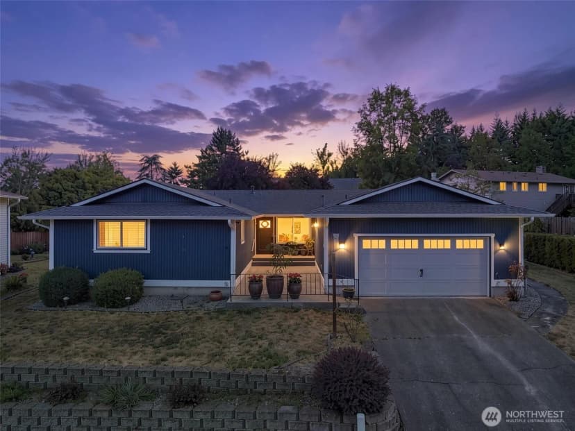 Property photo for 914 S 30th Place, Renton