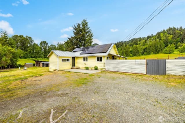 Property photo for 7288 Carlson Road, Concrete photo 2