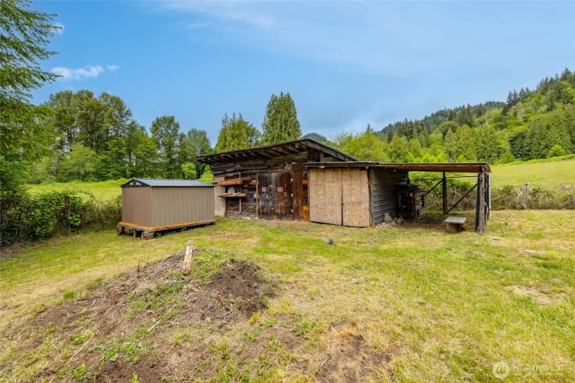 Property photo for 7288 Carlson Road, Concrete photo 24