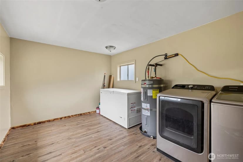 Property photo for 7288 Carlson Road, Concrete photo 18
