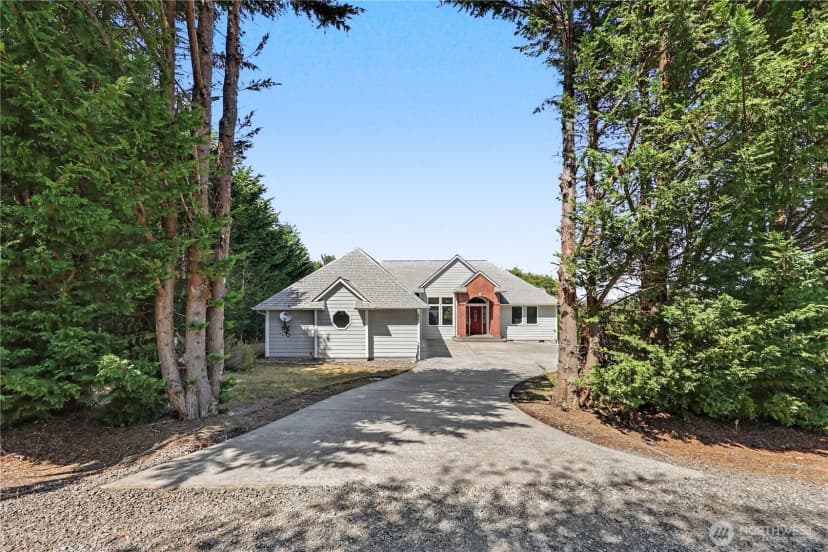 Property photo for 111 Les Saints Road, Sequim photo 38