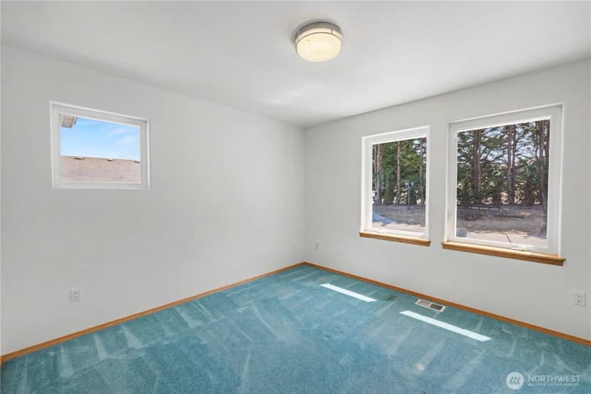 Property photo for 111 Les Saints Road, Sequim photo 20