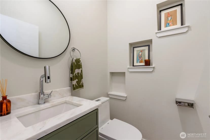 Property photo for 5114 15th Avenue S, Seattle photo 11