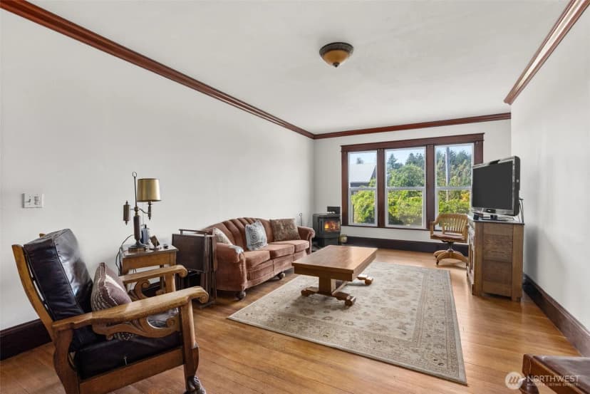 Property photo for 400 South Bank Road, Elma photo 8