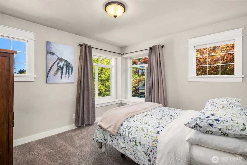 Property photo for 1109 33rd Avenue E, Seattle photo 26